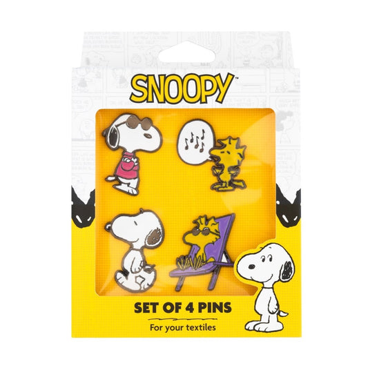 Snoopy Set Of 4 Pins